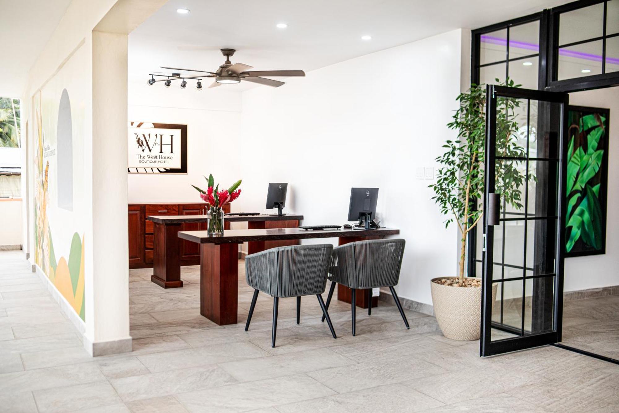 The West House Boutique Hotel San Ignacio Eksteriør bilde